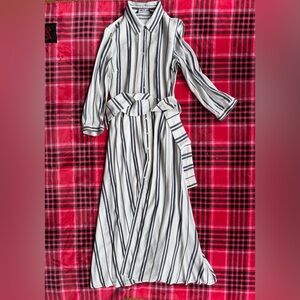 Zara Black and White Striped Long Sleeve Dress